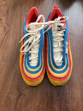 Nike Vibrant Blue, Yellow & Red Wave Sneakers